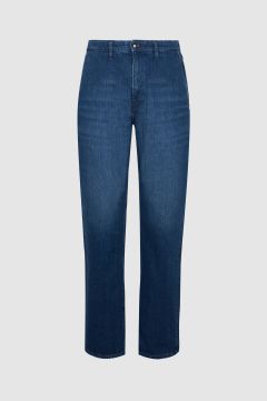 Jeans blu, tessuto stretch, must have